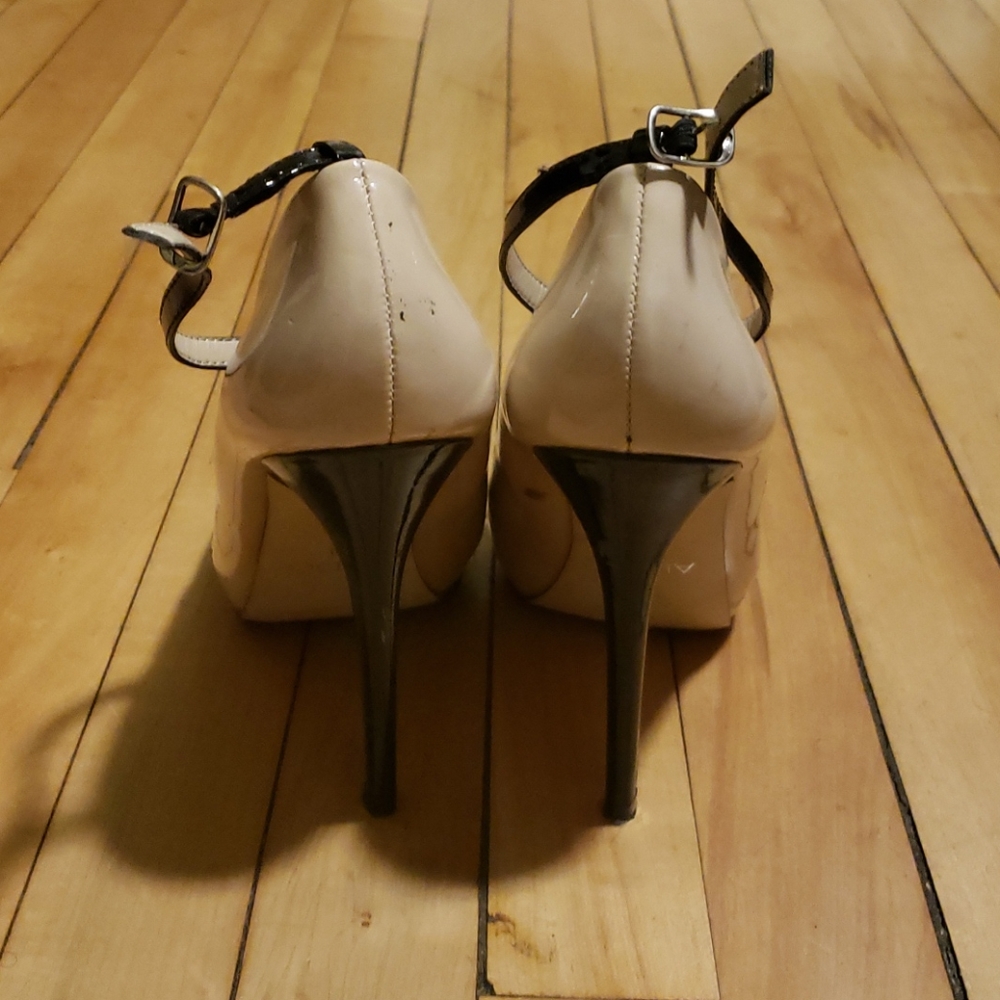 Aldo Heels 🙋🏾‍♀️ - Picture 3 of 6